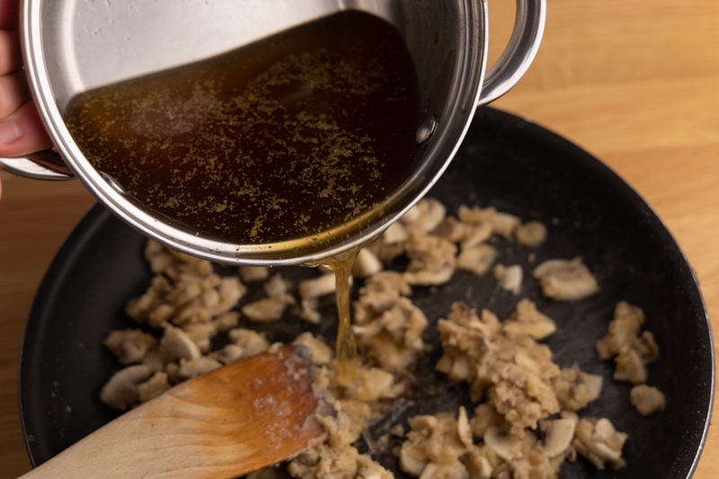 Adding beef broth when making gravy