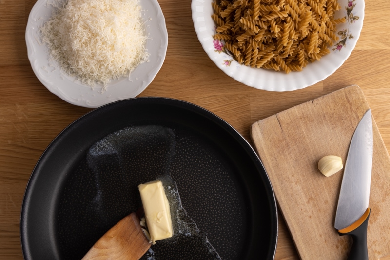 Homemade alfredo sauce prep