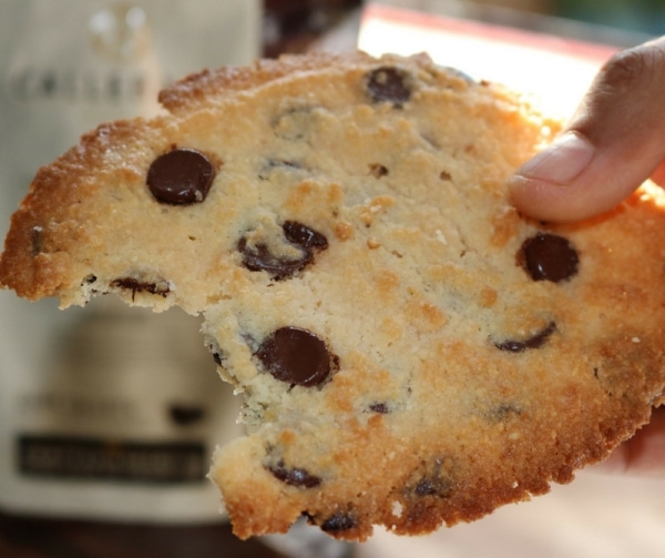 Almond flour chocolate cookies