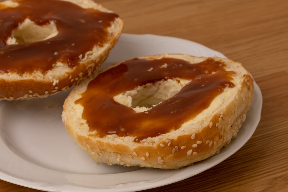 Bagel halves with honey