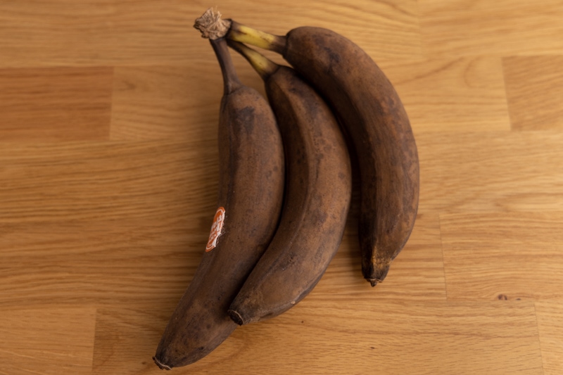 Banana darkened peel