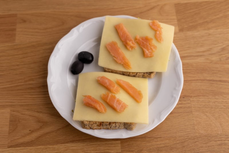Bread with cheese and smoked salmon