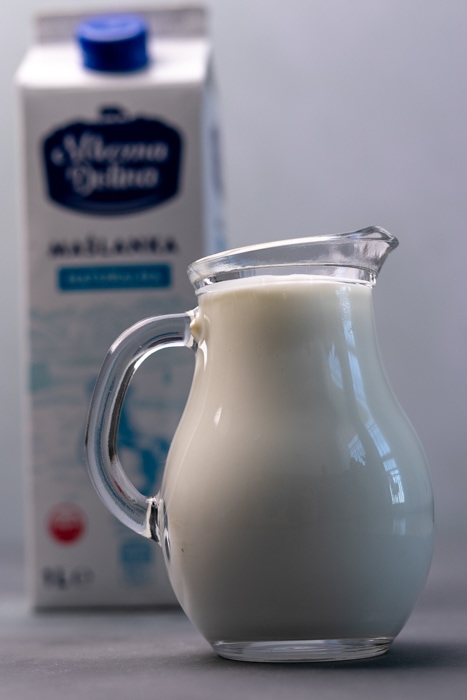 Buttermilk jug and carton of buttermilk
