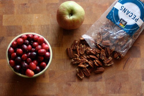 Shelled pecans