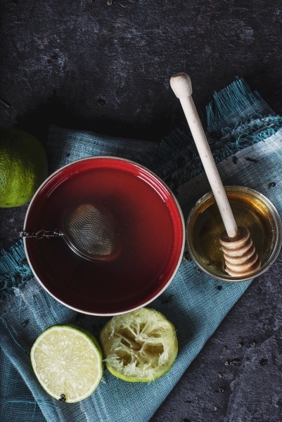 Herbal tea and freshly squeezed lime juice