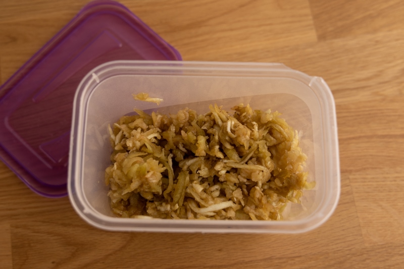 How to store shredded eggplant: an airtight container