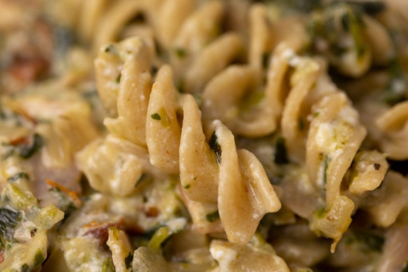 Pasta with spinach and feta