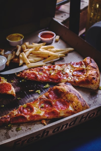 Pepperoni pizza with french fries