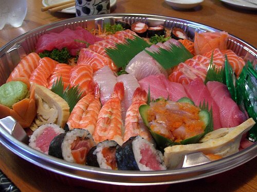 Sushi plate